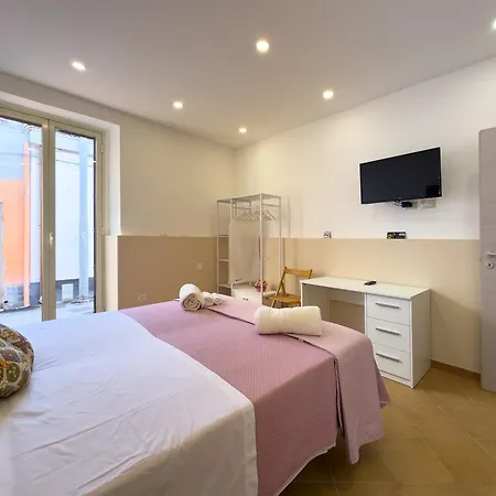 Le Tre Ninfe - Centro Storico Tatil Evi *